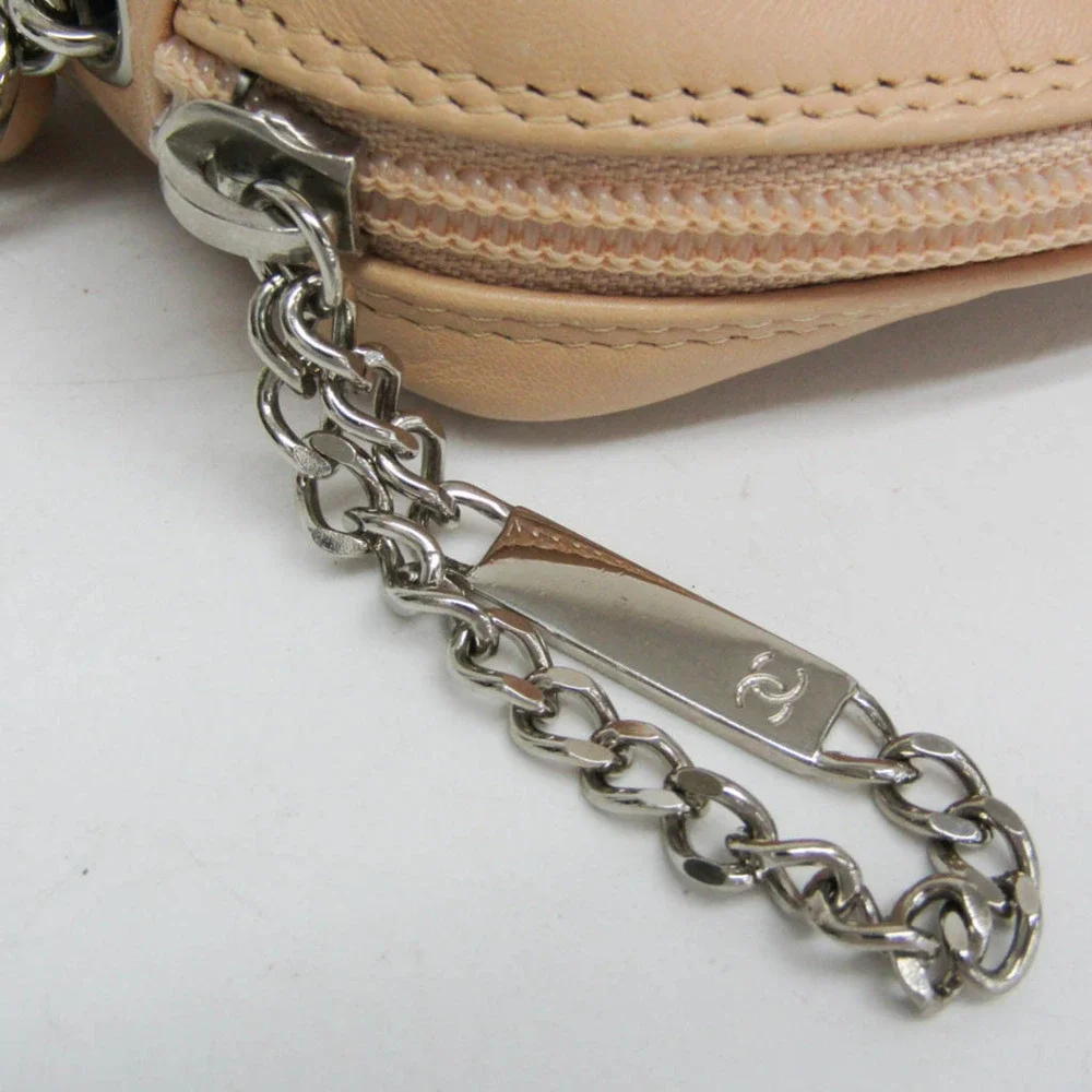 CHANEL Cream Leather Pouch